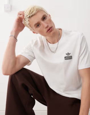 Flora graphic t-shirt in white