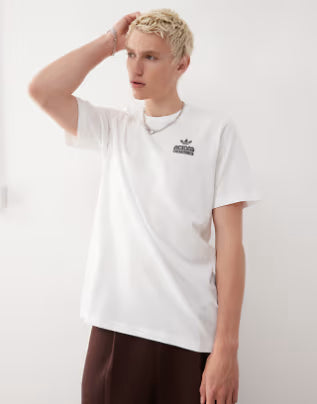 Flora graphic t-shirt in white