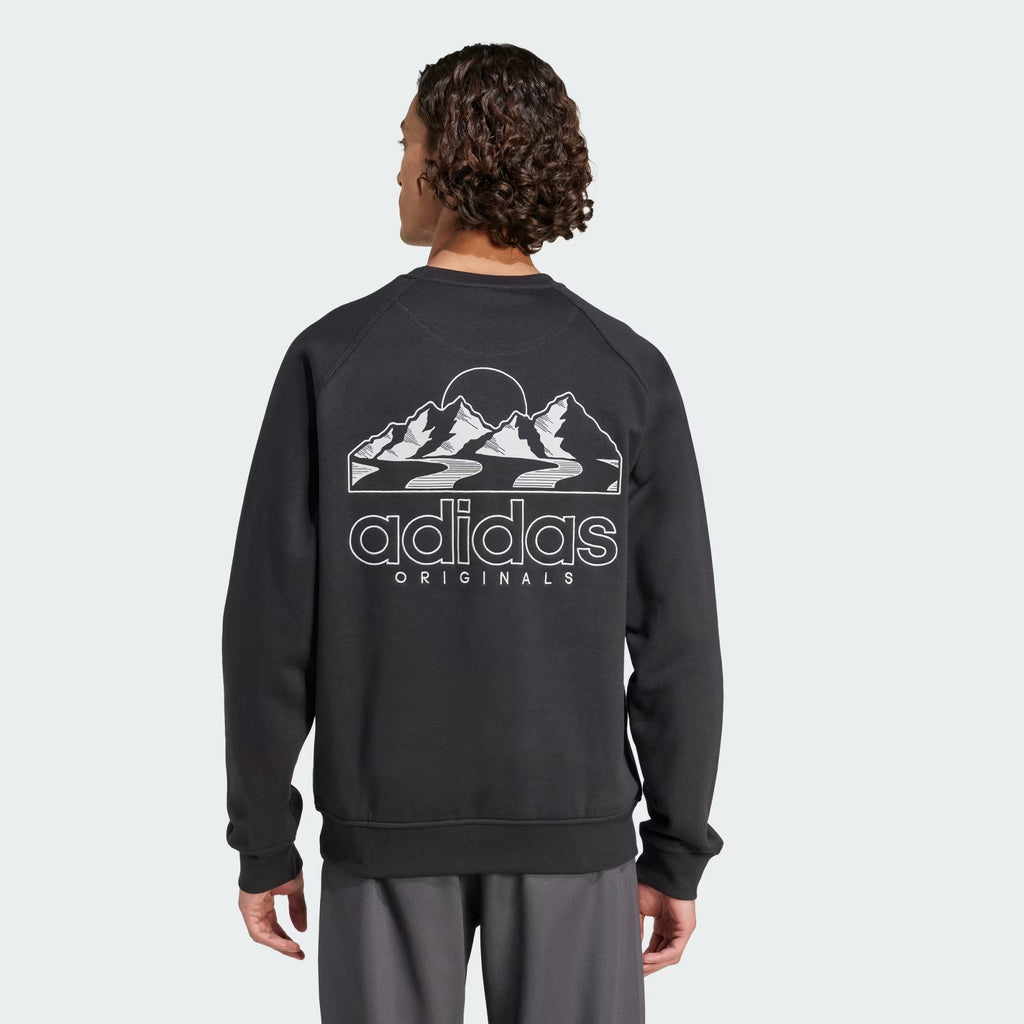 Winter Resort Mountain Graphic Fleece Crewneck Sweatshirt