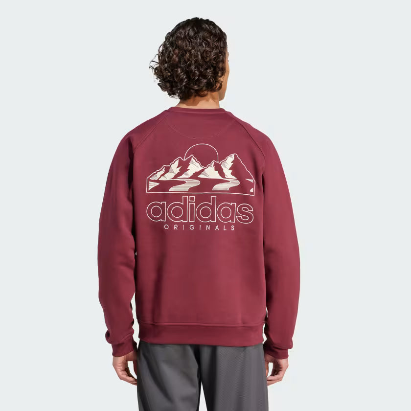 Winter Resort Mountain Graphic Fleece Crewneck Sweatshirt