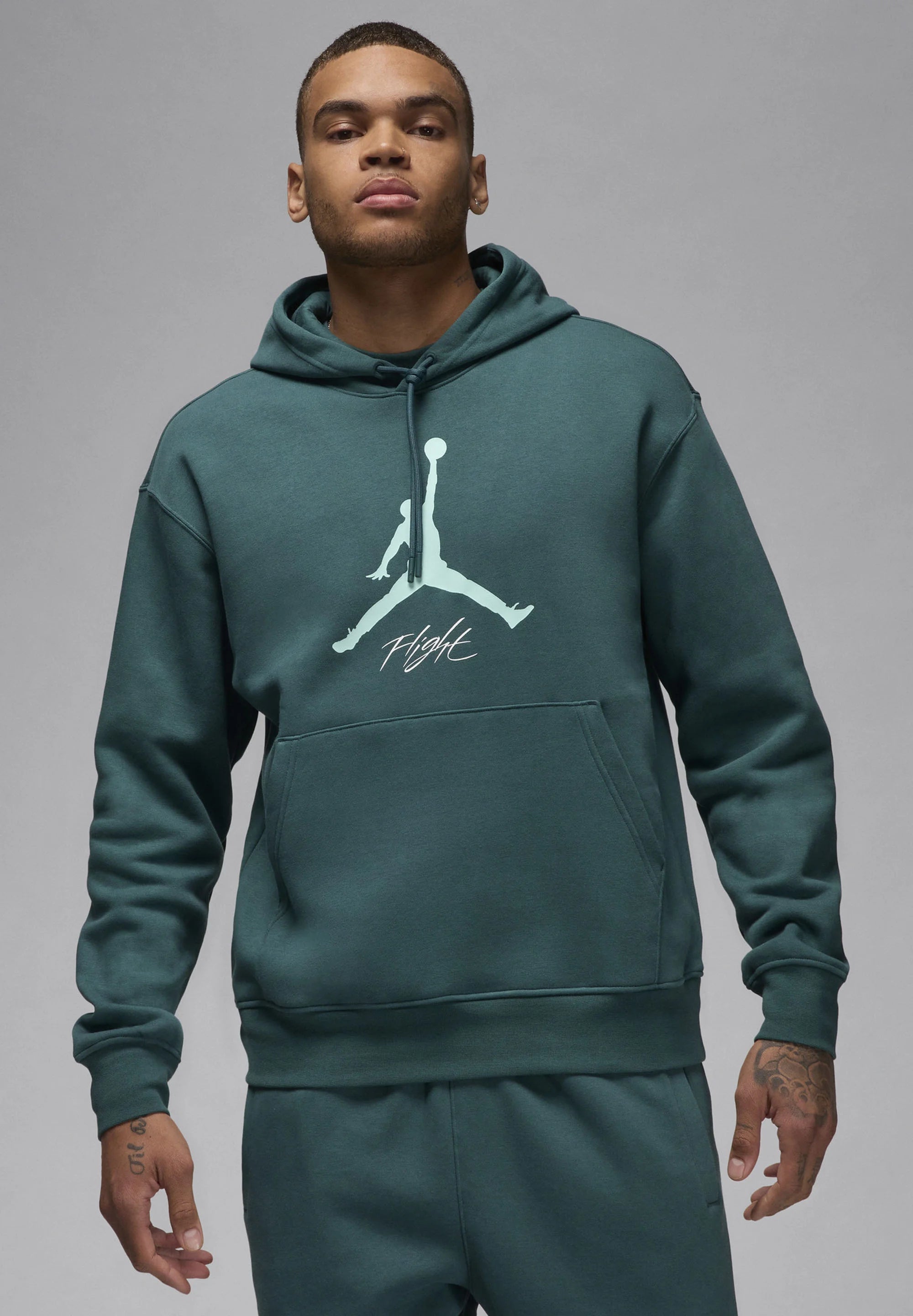 Jordan BASELINE - Hoodie - oxidised green light dew
